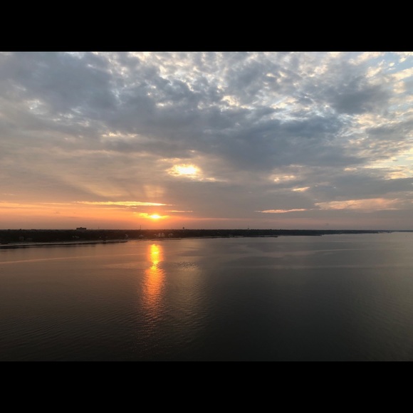 Meet your Posher, Susan - Picture 1 of 1